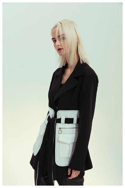 Traje Clásico Blanco y Negro - Image 13