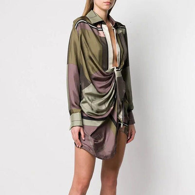 Vestido Geométrico Multicolor con Escote Profundo y Detalle Fruncido - Image 10