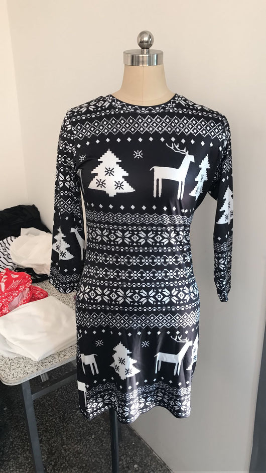 Suéter Navideño para Mujer con Diseño de Reno - Tejido Cálido Talla Grande - Image 18