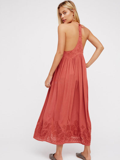 Vestido Largo Bordado con Tirantes Ajustables - Image 7