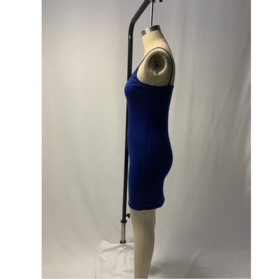 Vestido Slim con Tirantes de Color Sólido para Vacaciones - Image 19