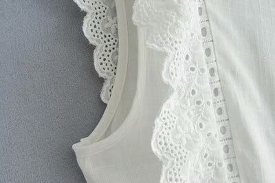 Enterizo con Detalles de Encaje Elegante - Image 13