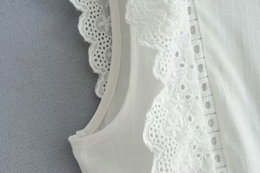 Enterizo con Detalles de Encaje Elegante - Image 13