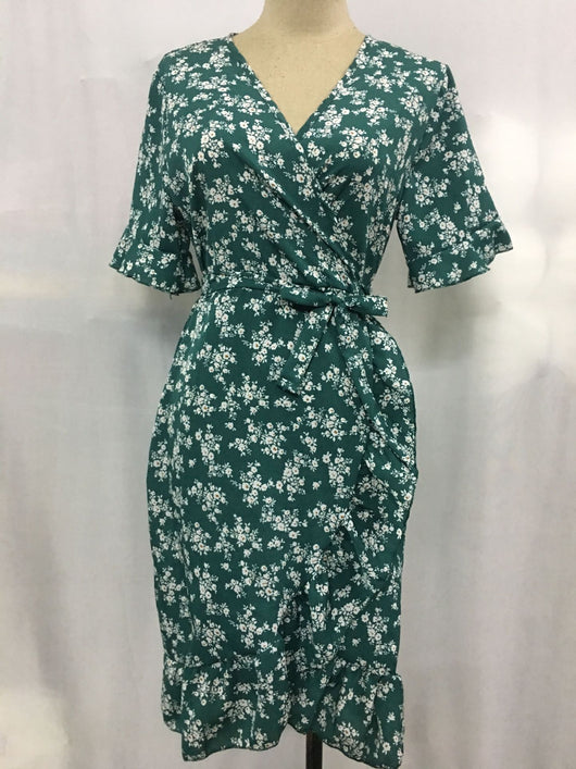 Vestido Floral de Gasa con Escote V y Cordones - Image 11
