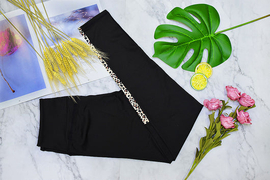 Conjunto de Yoga Estampado Leopardo - Ropa Deportiva para Fitness - Image 25