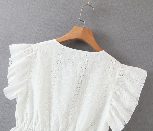 Traje de Pantalón con Escote en V y Detalles de Encaje - Image 20