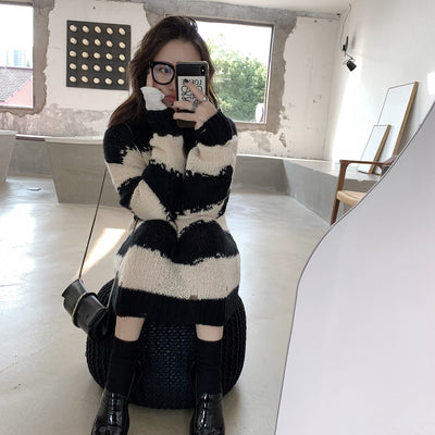 Suéter Holgado con Rayas de Arcoíris - Image 22