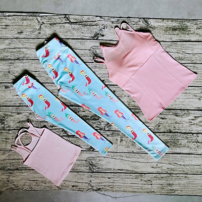 White parent-child yoga suit with tropical leaf print leggings and matching sleeveless tops. - Image 6