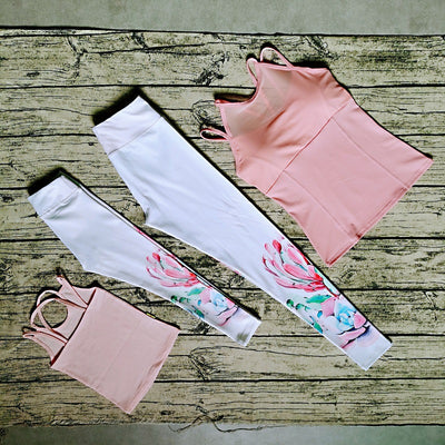White parent-child yoga suit with tropical leaf print leggings and matching sleeveless tops. - Image 8