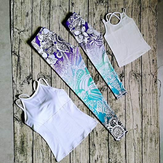 White parent-child yoga suit with tropical leaf print leggings and matching sleeveless tops. - Image 13