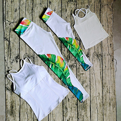 White parent-child yoga suit with tropical leaf print leggings and matching sleeveless tops. - Image 14