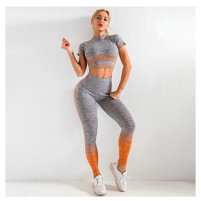 Ropa de Yoga Tejida sin Costuras - Image 8