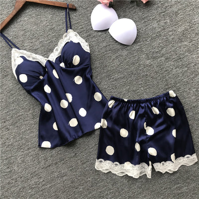 Shorts con Encaje y Lunares para uso en Ecuador - Image 4