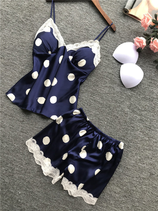 Shorts con Encaje y Lunares para uso en Ecuador - Image 6