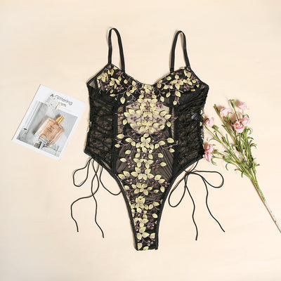 Jumpsuit de Encaje Bordado Elegante para uso en Ecuador - Image 46