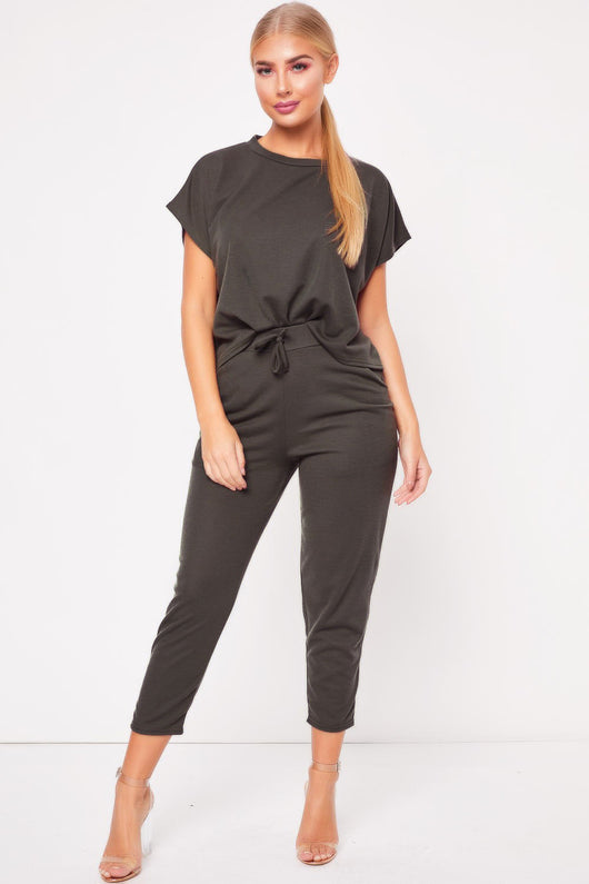 Conjunto Casual de 2 Piezas: Top Corto Manga Corta y Pantalón Capri - Image 14