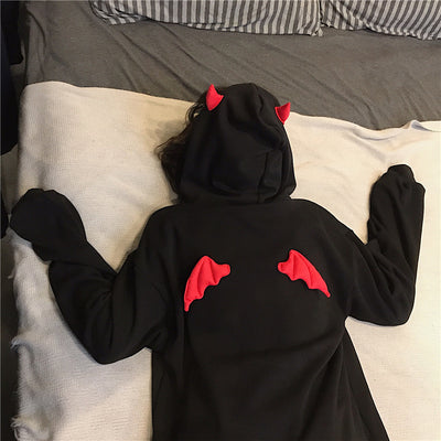 Sudadera Diablilla Polar de Felpa - Image 8