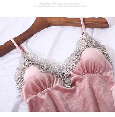 Pijama de Encaje Sensual para Mujer - Image 24