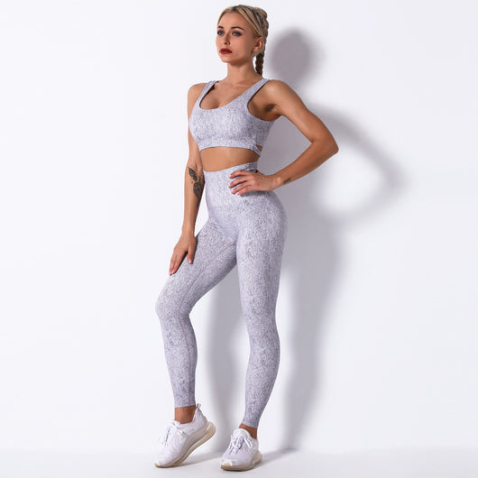 Conjunto de Yoga Deportivo con Estampado Realzador - Image 42