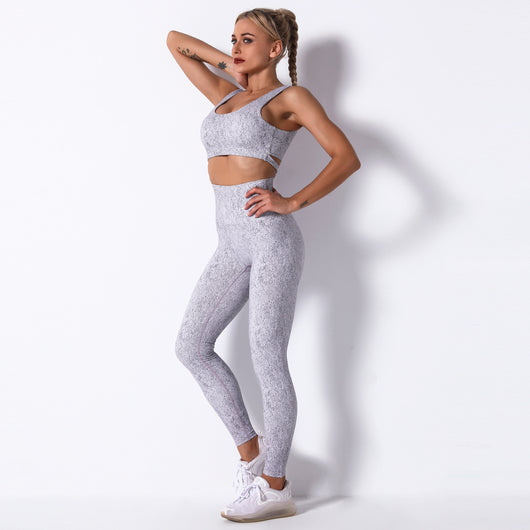 Conjunto de Yoga Deportivo con Estampado Realzador - Image 44