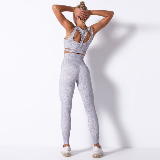 Conjunto de Yoga Deportivo con Estampado Realzador - Image 45