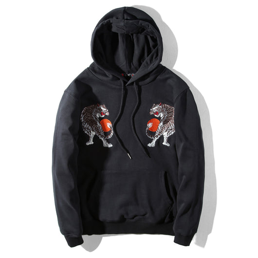 Suéter con calavera de tigre blanco bordada - Image 7