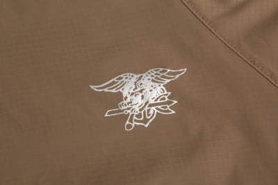 Abrigo Táctico Outdoor Impermeable - Image 20