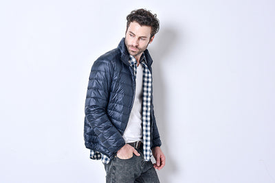 Chaqueta de plumas ligera con cuello ajustado - Image 11