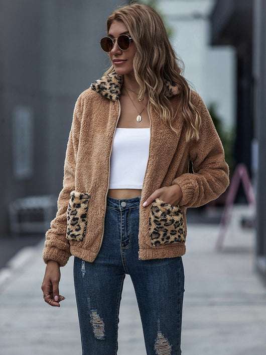 Abrigo de cachemira con parches leopardo para otoño - Image 7