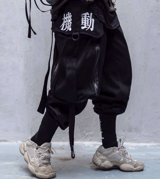 Pantalones Overol Sueltos con Bordados y Detalles Motorizados para Hombre - Image 8