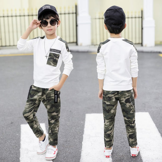 Conjunto de Dos Piezas Camuflado de Manga Corta para Niños Mayores - Image 9