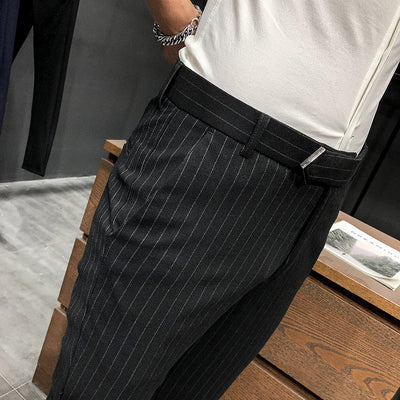 Pantalones Cropped a Rayas - Elegancia Profesional y Moderna - Image 26