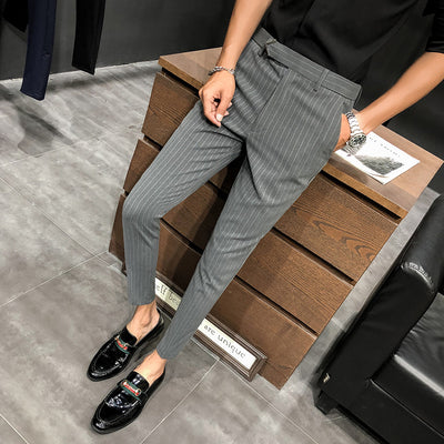 Pantalones Cropped a Rayas - Elegancia Profesional y Moderna - Image 33