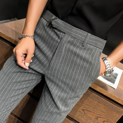 Pantalones Cropped a Rayas - Elegancia Profesional y Moderna - Image 34