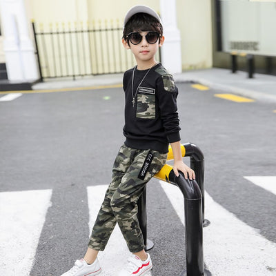 Conjunto de Dos Piezas Camuflado de Manga Corta para Niños Mayores - Image 11