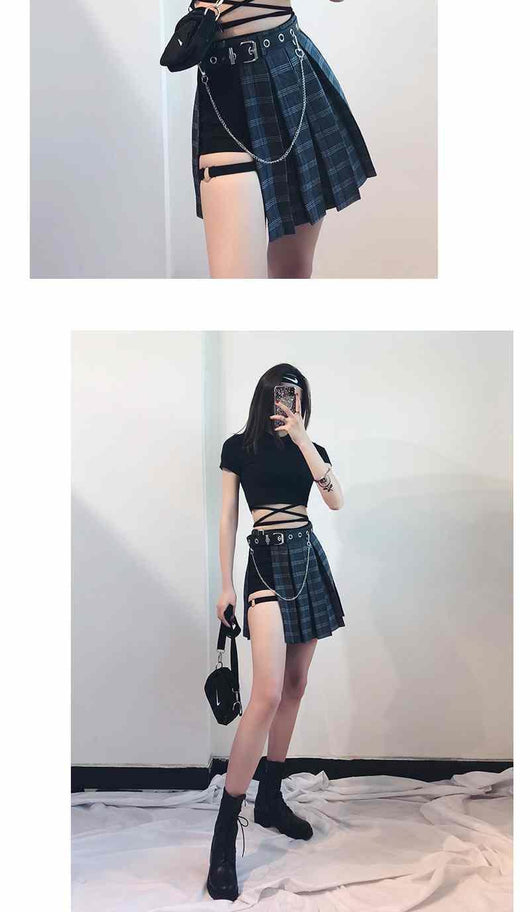 Falda Short Gótico Cuadros con Cadena y Detalles Hueco - Image 6