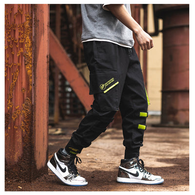 Pantalones deportivos con bolsillos múltiples para hombre - Image 4