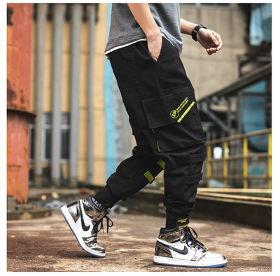 Pantalones deportivos con bolsillos múltiples para hombre - Image 5