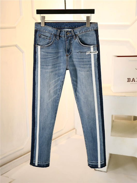 Jeans rectos lavado clásico - Image 9
