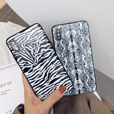 Funda de Celular Efecto Cuero Premium - Image 6