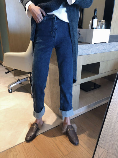 Jeans rectos con volantes en terciopelo - Image 17