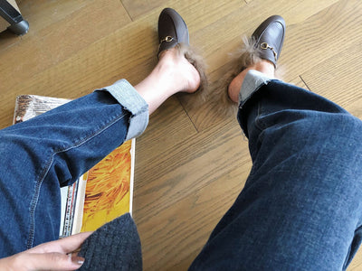 Jeans rectos con volantes en terciopelo - Image 24