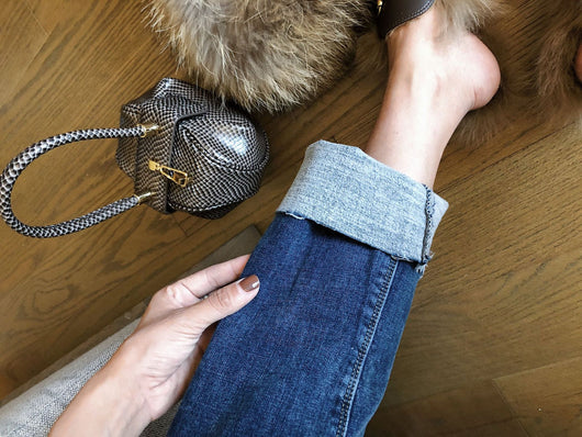 Jeans rectos con volantes en terciopelo - Image 25