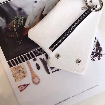 Funda iPhone con Bolsa de Cuero y Llavero Compatible - Image 11