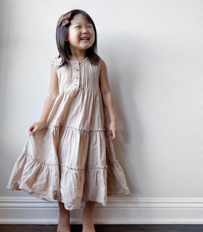 Vestido Princesa Niña Lino Plisado con Encaje - Colección Verano Europeo - Image 13