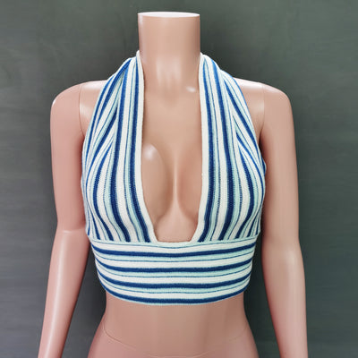 Top de Lana a Rayas con Escote en V y Tirantes Halter - Image 6