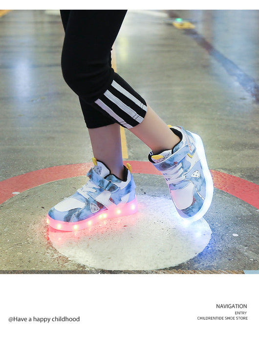 Zapatillas Deportivas Infantiles Ligeras con Suela Flexible y Luces LED - Image 13