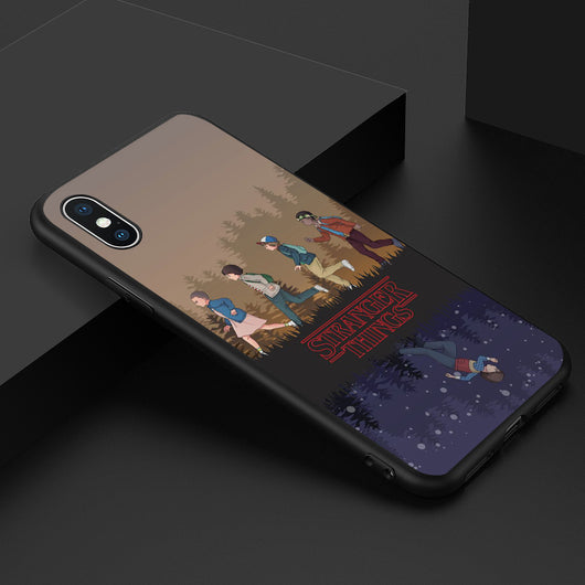 Funda Protectora para iPhone con Diseño Anime - Image 8