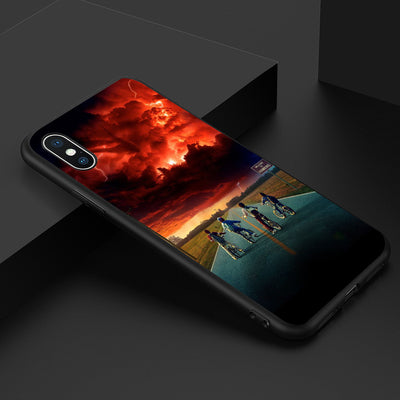 Funda Protectora para iPhone con Diseño Anime - Image 10
