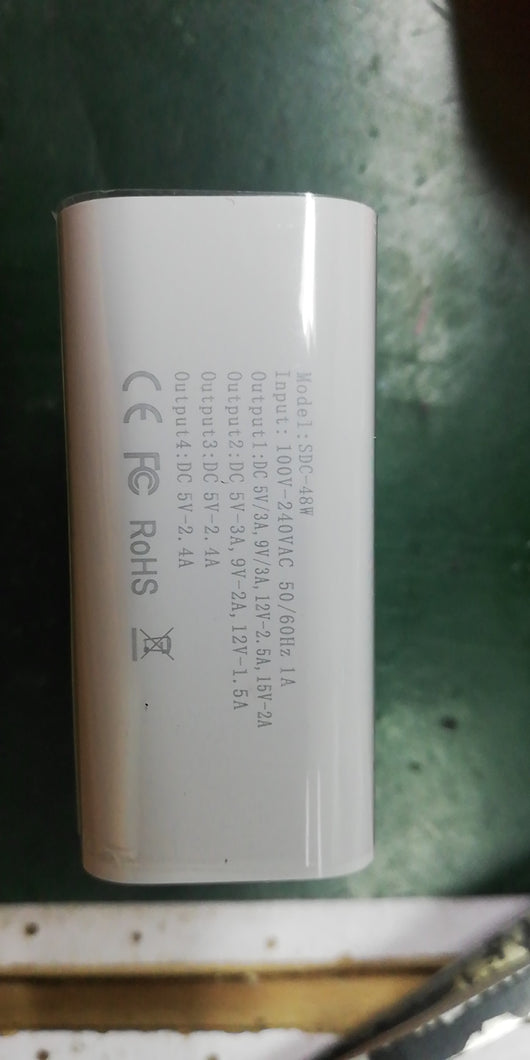 Cargador Rápido USB Type-C de 48W con Cuatro Puertos - Image 23